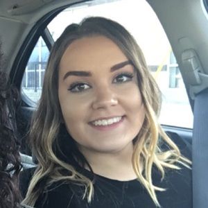 Meet your Posher, Megan